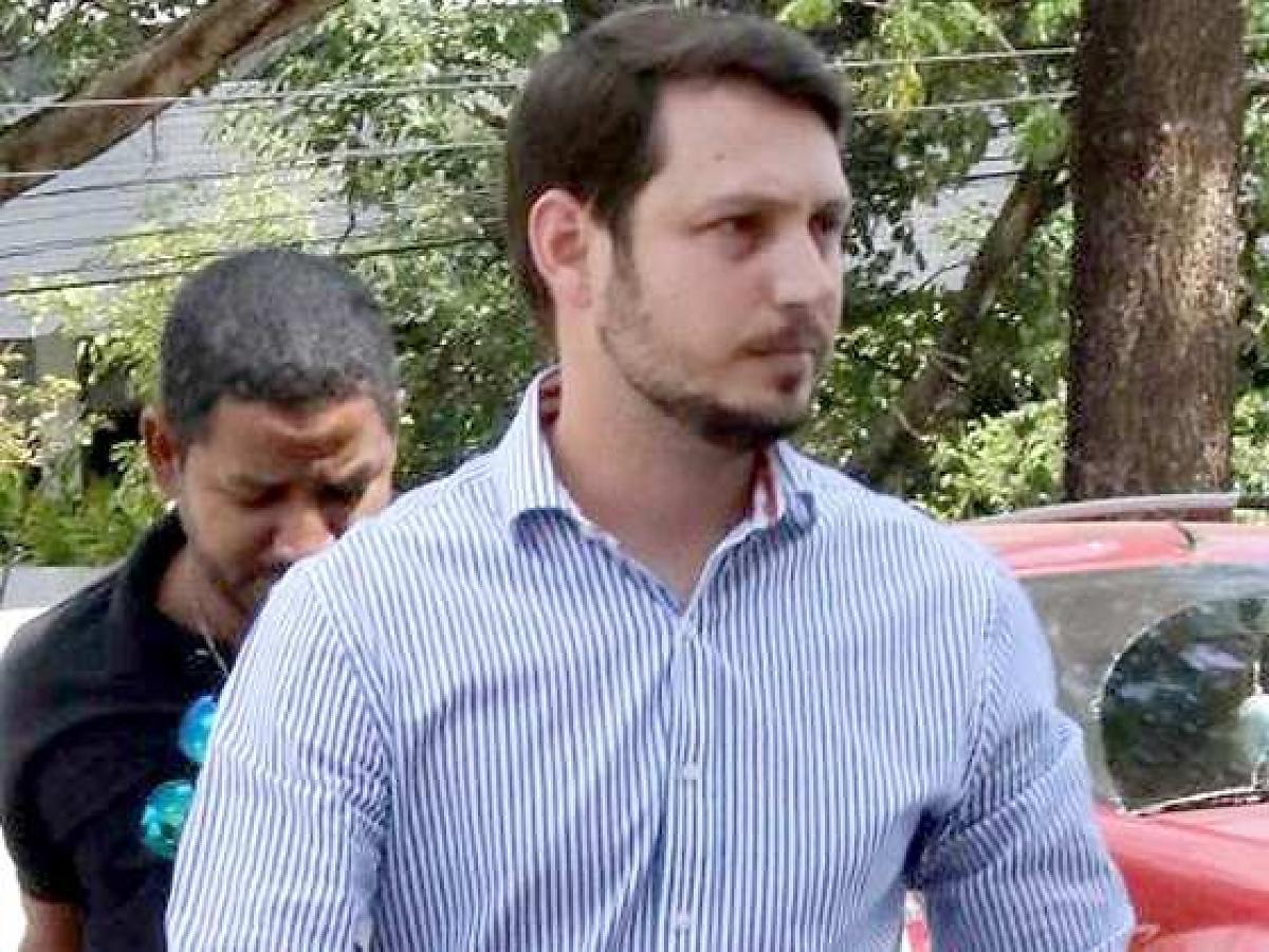Justi&ccedil;a suspende uso de tornozeleira eletr&ocirc;nica para filho de Silval Barbosa