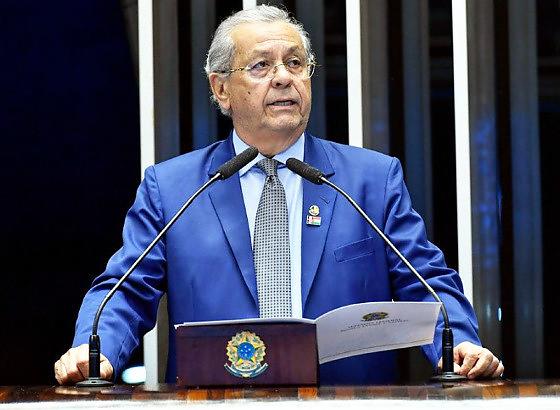 Jayme Campos defende no STF divisão mais ampla dos royalties do petróleo