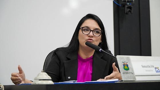 Samantha descarta licença da Câmara e diz que prioridade é manter trabalho em Cuiabá