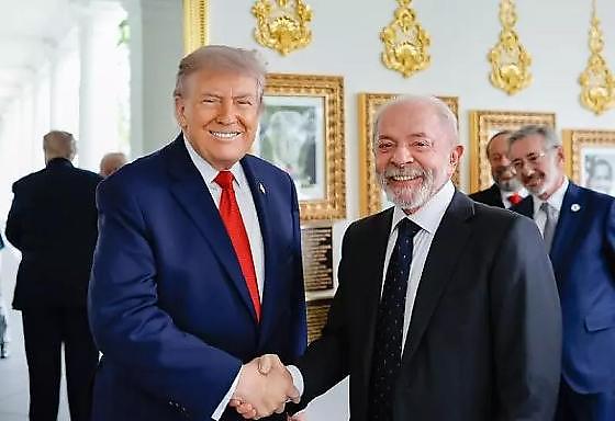 Lula propõe parceria com EUA contra crime e tarifas após encontro com Trump